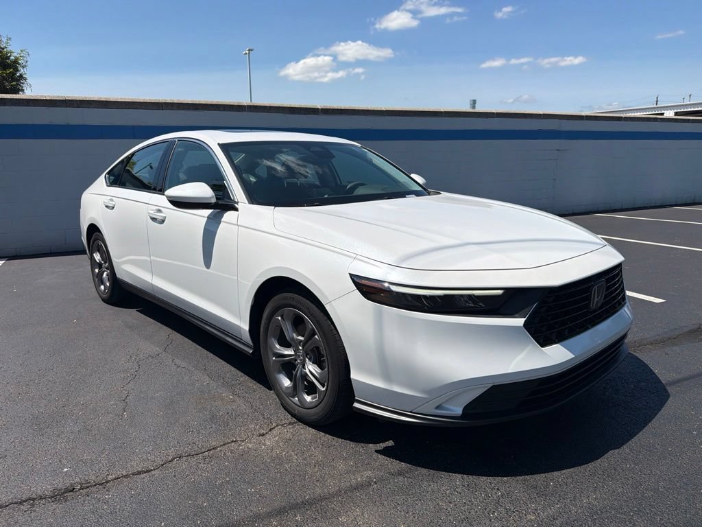 Certified 2024 Honda Accord EX image 7