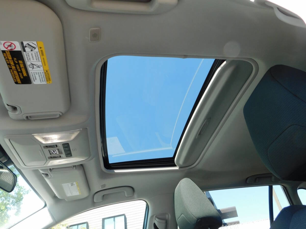 Used 2024 Toyota RAV4 XLE image 20