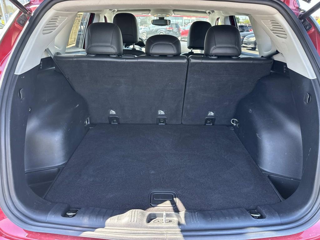 Used 2018 Jeep Compass Limited AWD/4WD image 10