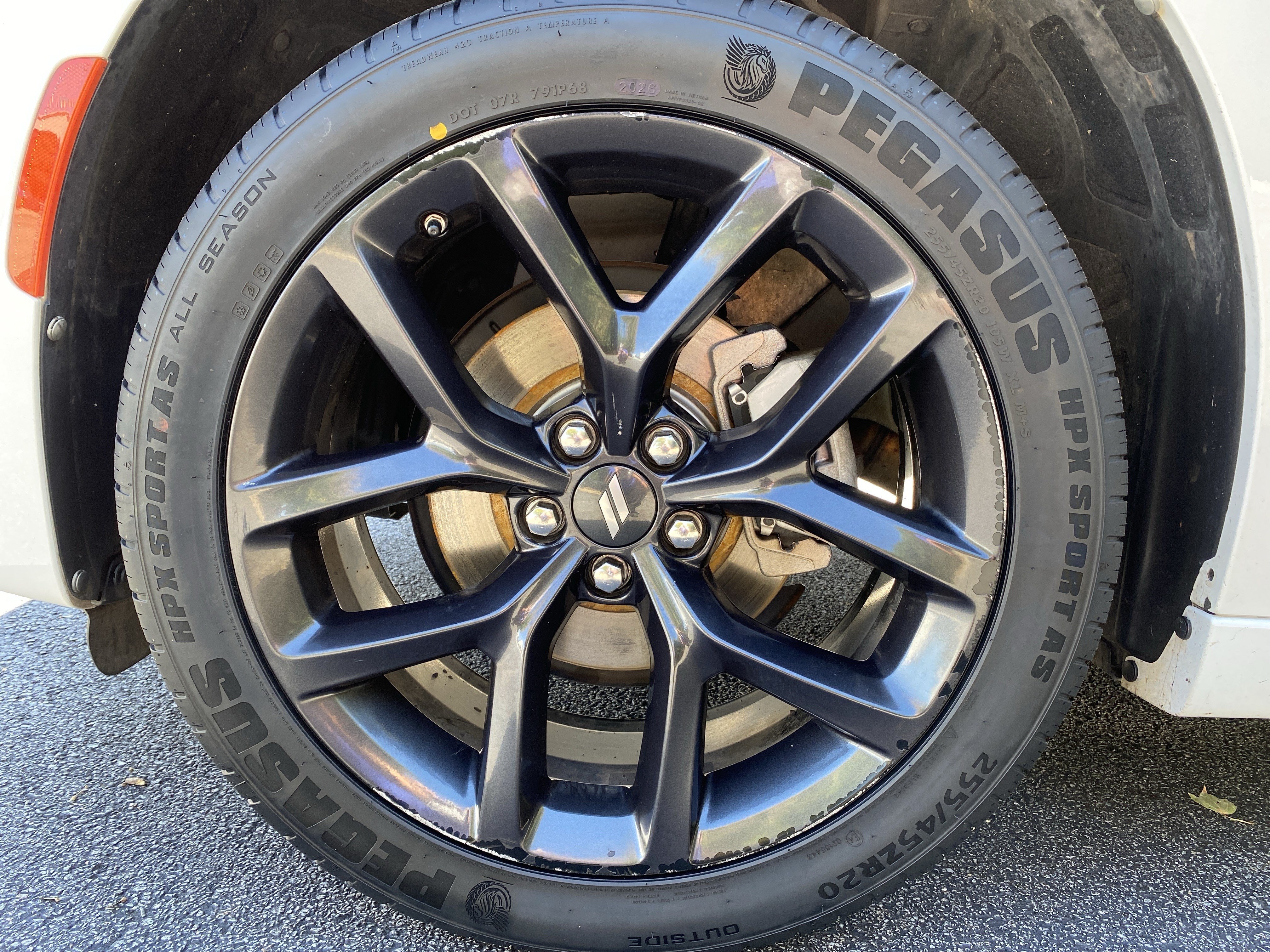 Used 2022 Dodge Charger SXT w/ Blacktop Package RWD image 38