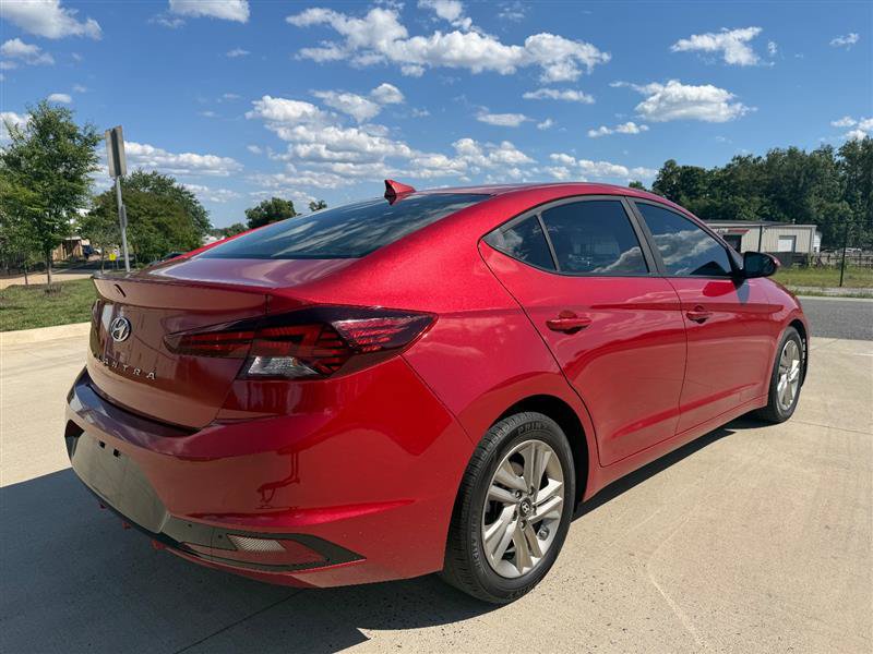 Used 2019 Hyundai Elantra SEL FWD image 5
