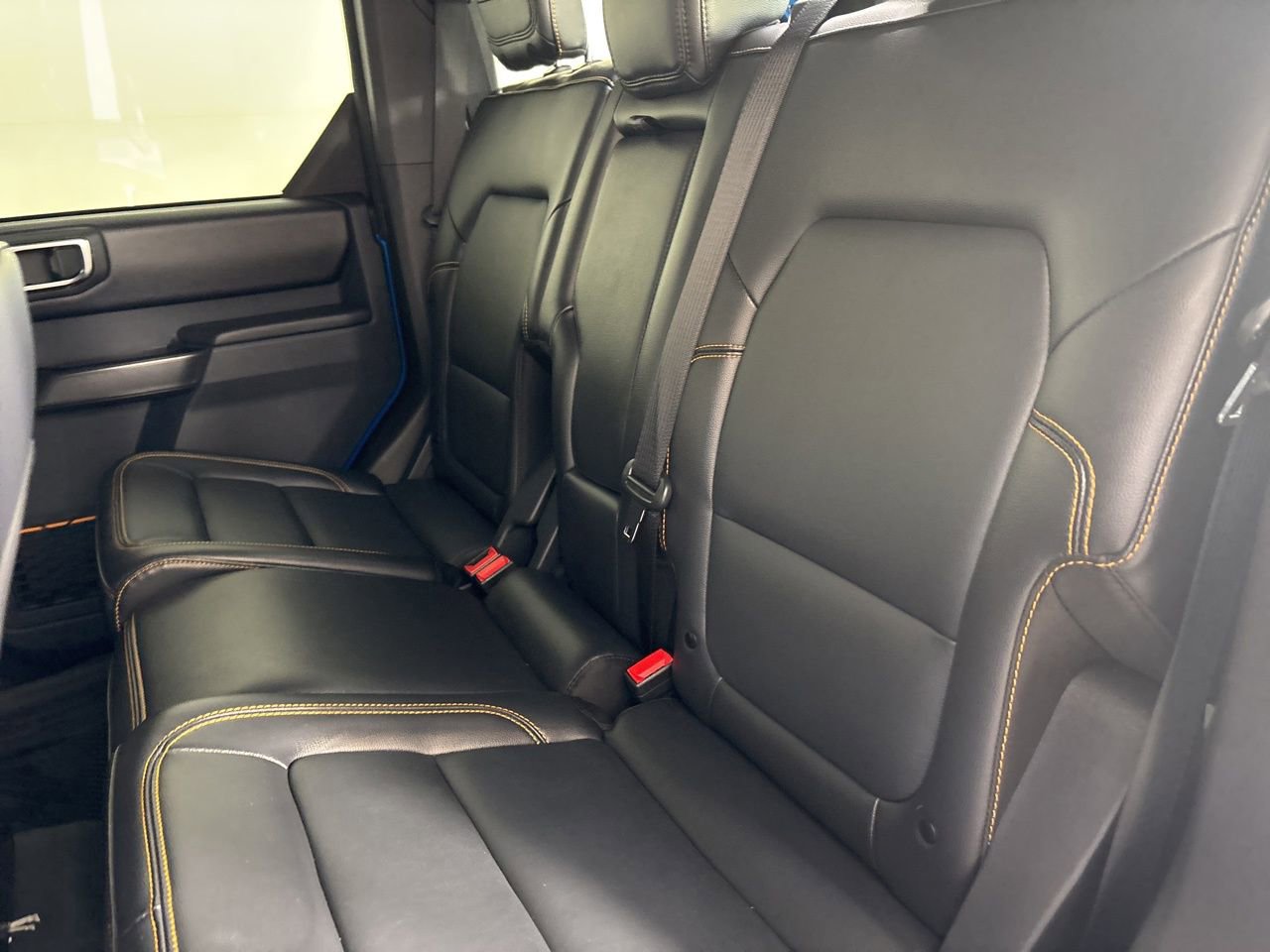 Used 2024 Ford Bronco Badlands image 20