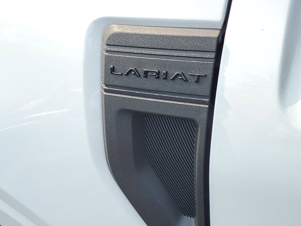 New 2025 Ford Maverick Lariat w/ Black Appearance Package image 37