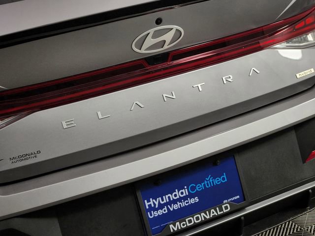 Certified 2025 Hyundai Elantra SEL FWD image 8
