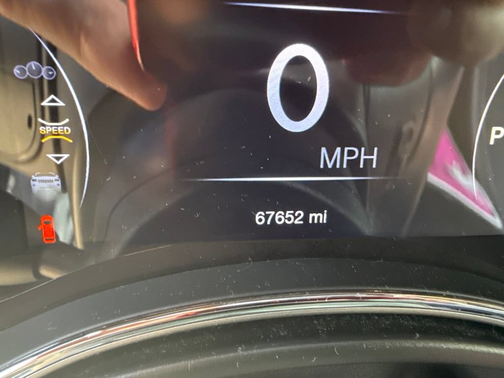 Used 2021 Jeep Grand Cherokee Laredo X RWD image 18