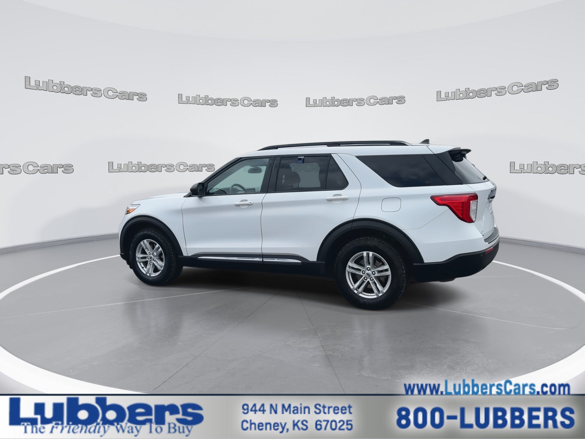 Used 2021 Ford Explorer XLT AWD/4WD image 6