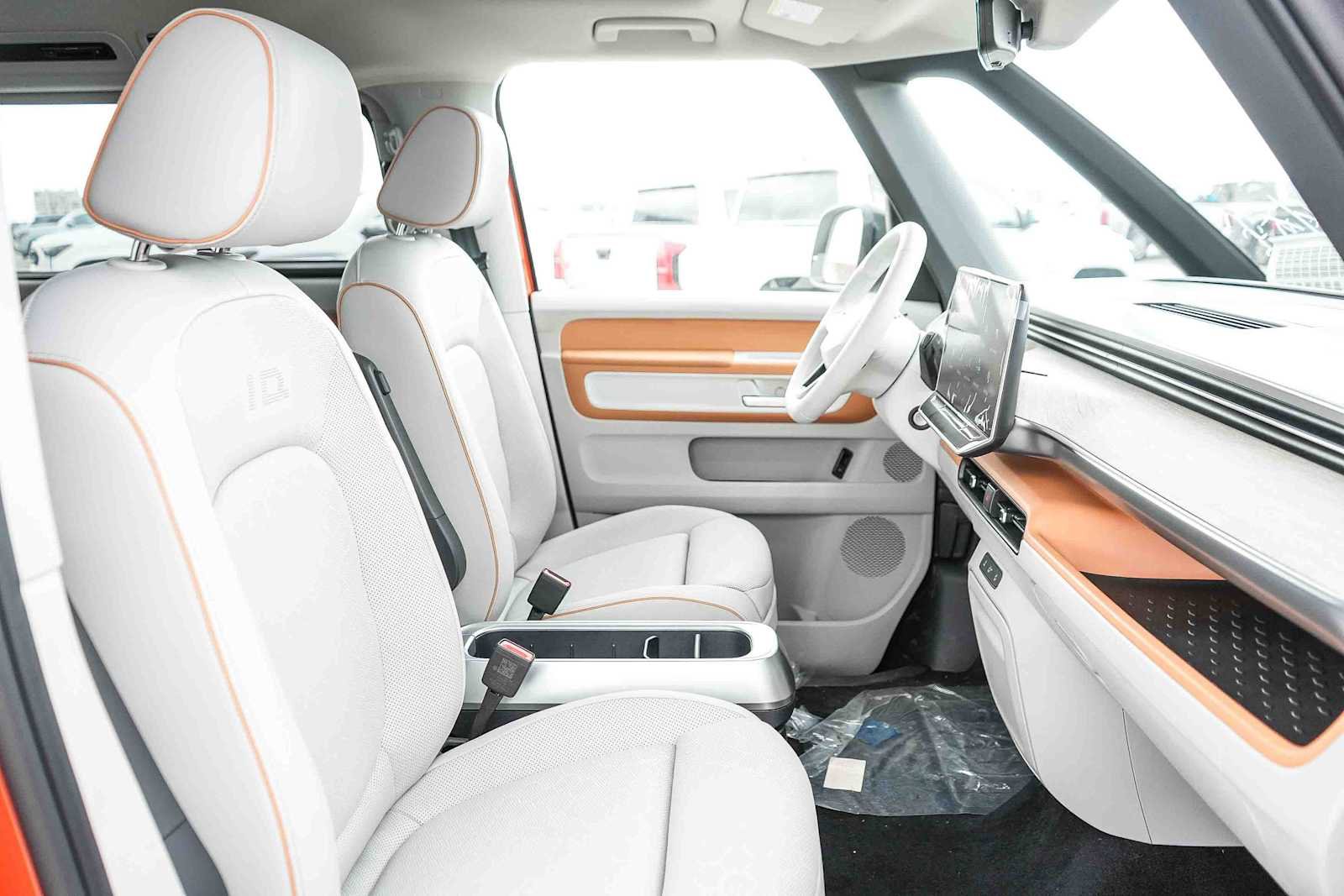 New 2025 Volkswagen ID. Buzz 1st Edition AWD/4WD image 18
