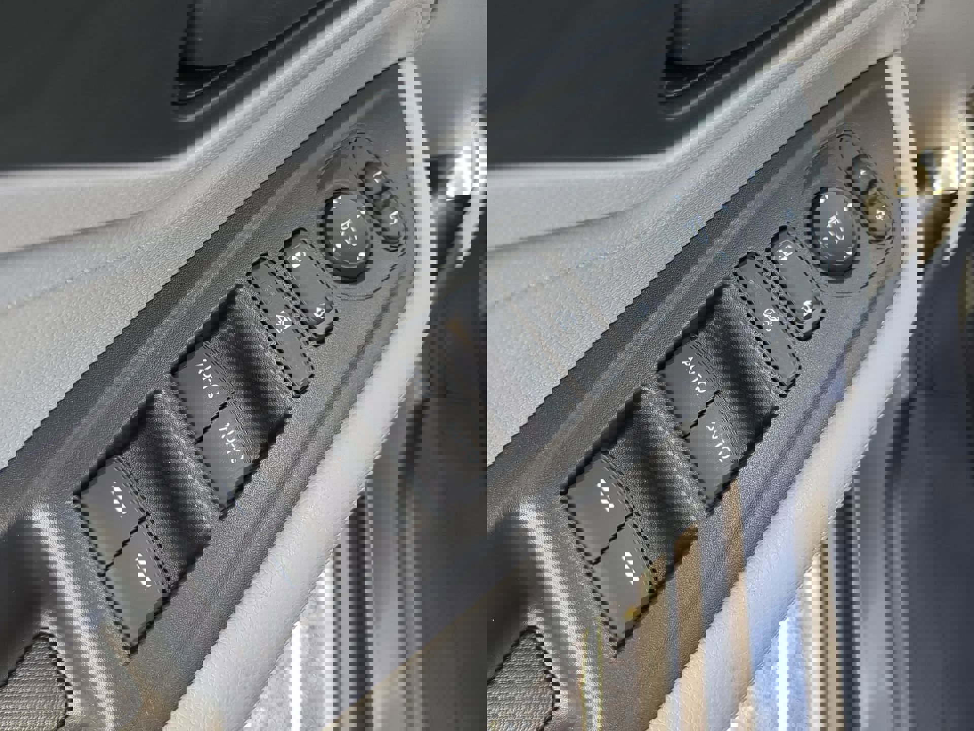 Used 2019 Honda Odyssey LX image 18