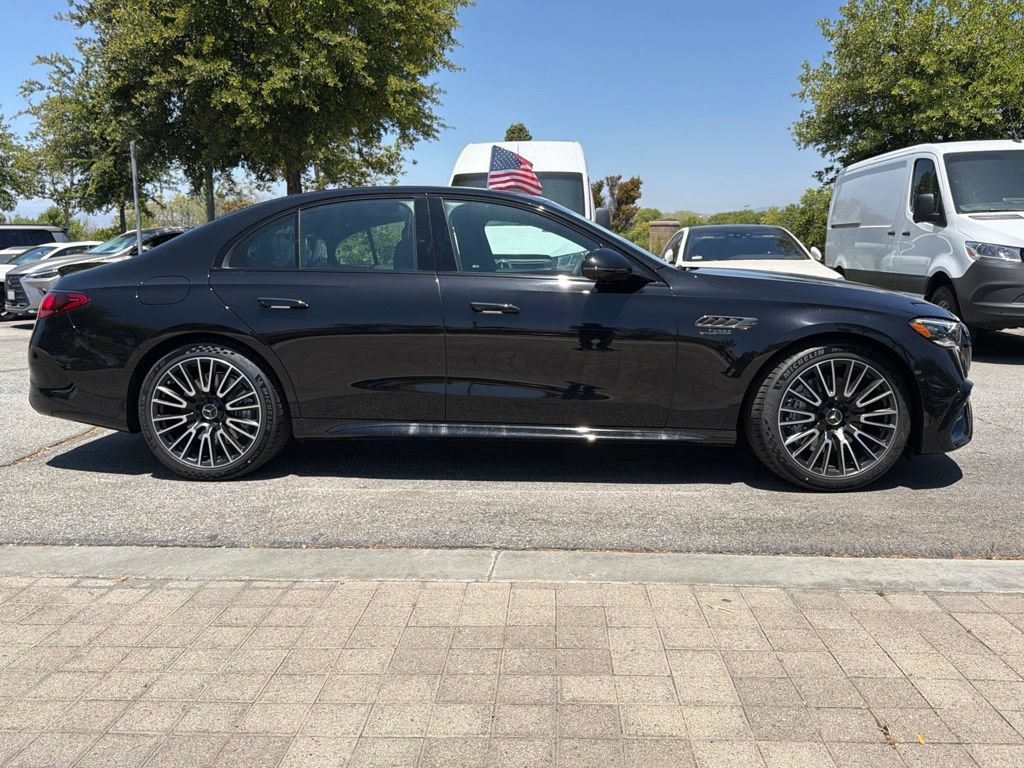 New 2026 Mercedes-Benz E 53 AMG e 4MATIC Sedan image 5