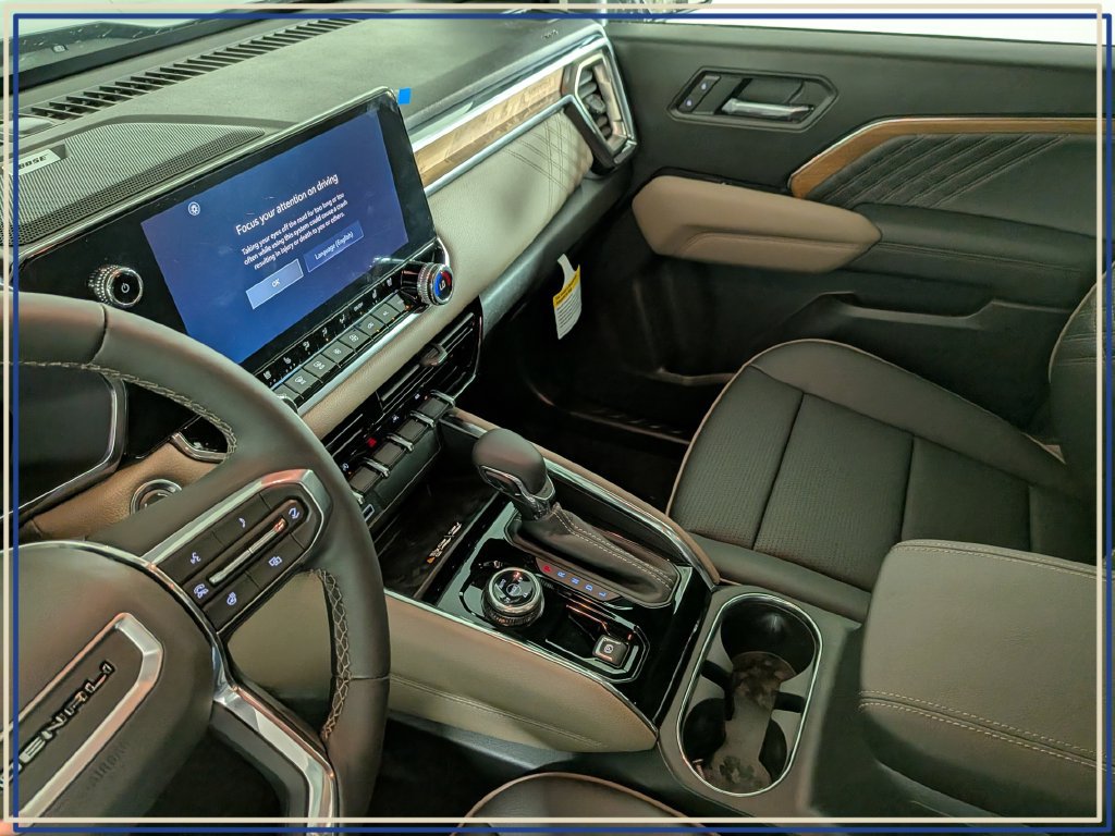 New 2026 GMC Canyon Denali AWD/4WD image 24