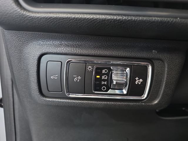 Used 2023 Lincoln Corsair AWD w/ Equipment Group 101A image 26