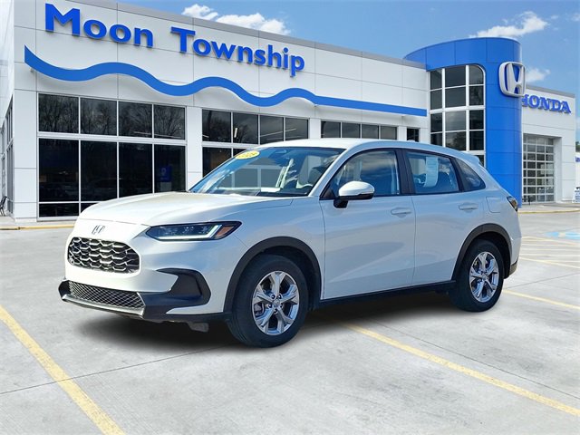 Used 2025 Honda HR-V LX image 3