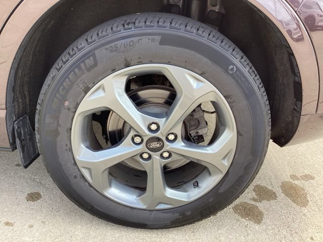 Used 2023 Ford Escape ST-Line Select w/ Tech Pack #2 AWD/4WD image 7