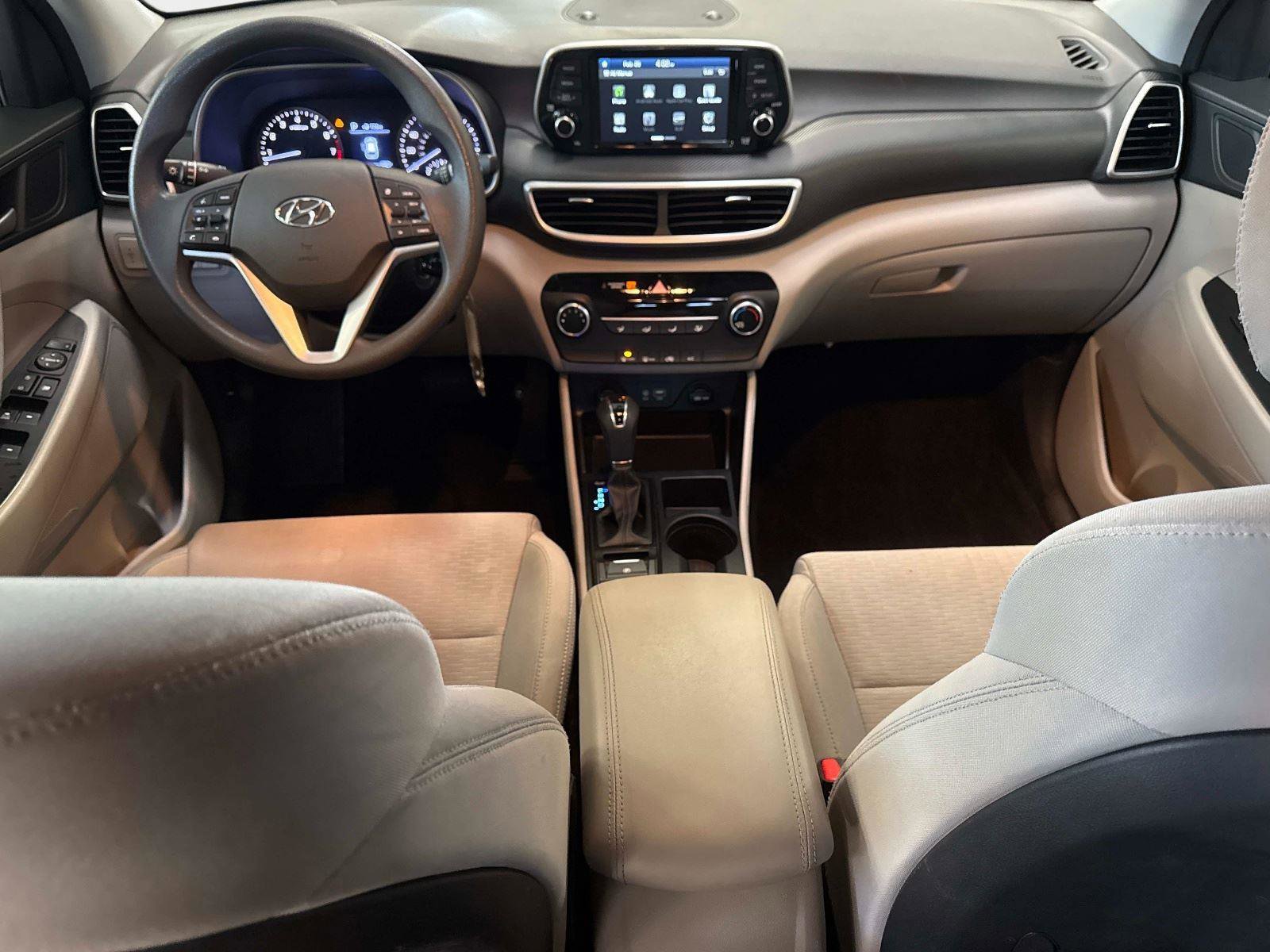 Used 2019 Hyundai Tucson SE image 16