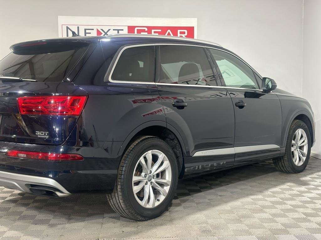 Used 2017 Audi Q7 3.0T Premium AWD/4WD image 8