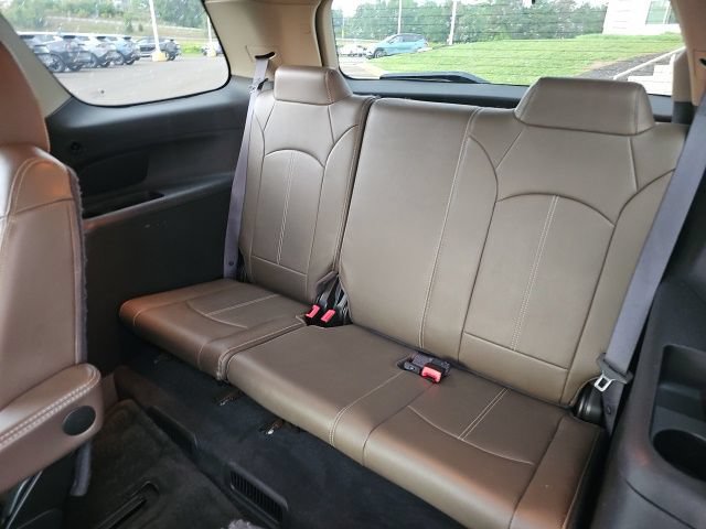 Used 2015 GMC Acadia SLT AWD/4WD image 14