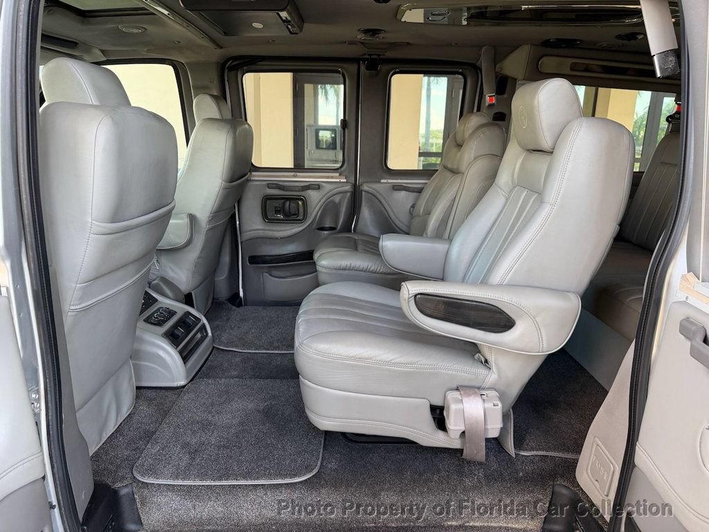 Used 2013 GMC Savana 1500 RWD image 31