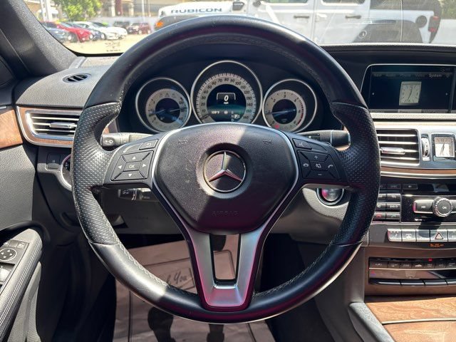 Used 2014 Mercedes-Benz E 250 BlueTEC Sedan image 29