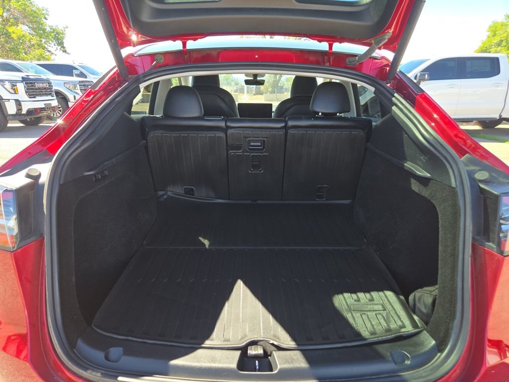 Used 2024 Tesla Model Y Long Range AWD/4WD image 19