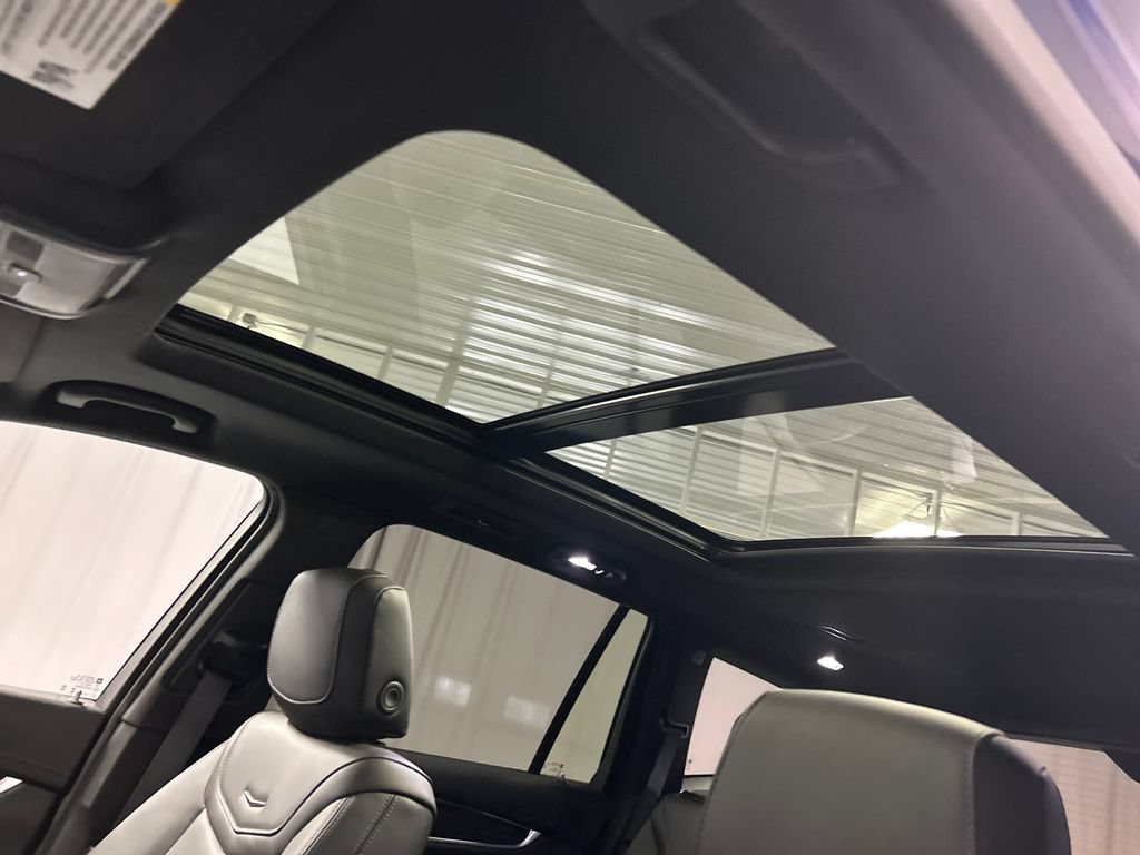 Used 2024 Cadillac XT6 Premium Luxury AWD/4WD image 23