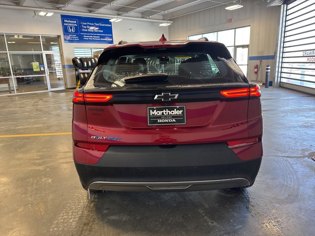 Used 2023 Chevrolet Bolt EUV LT w/ Comfort Package image 6
