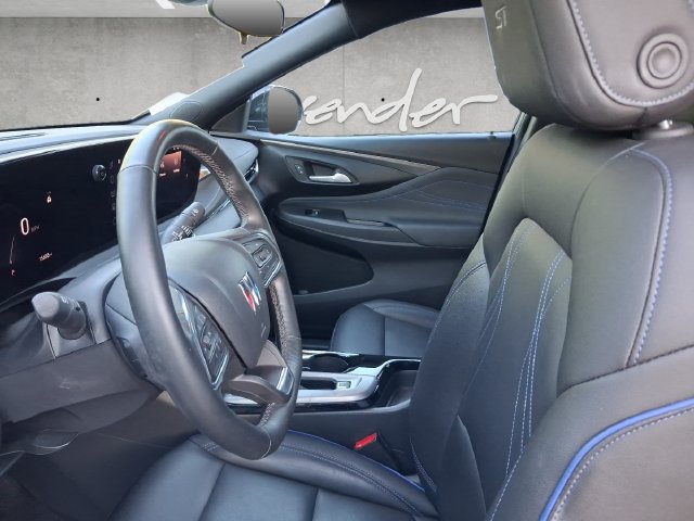 Used 2024 Buick Envista Sport Touring w/ Convenience I Package FWD image 24