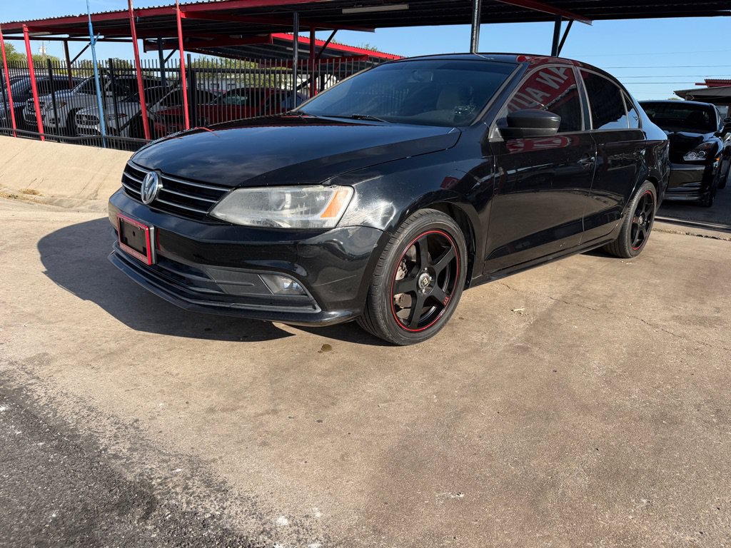 Used 2015 Volkswagen Jetta Sport FWD image 6