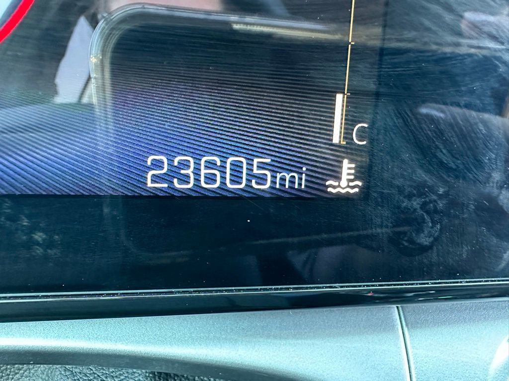 Used 2025 Chevrolet Trax LT image 5