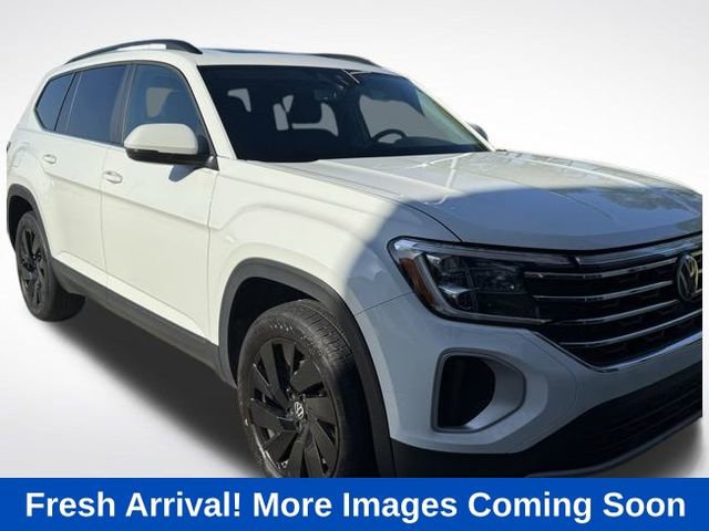 Used 2024 Volkswagen Atlas SE image 1