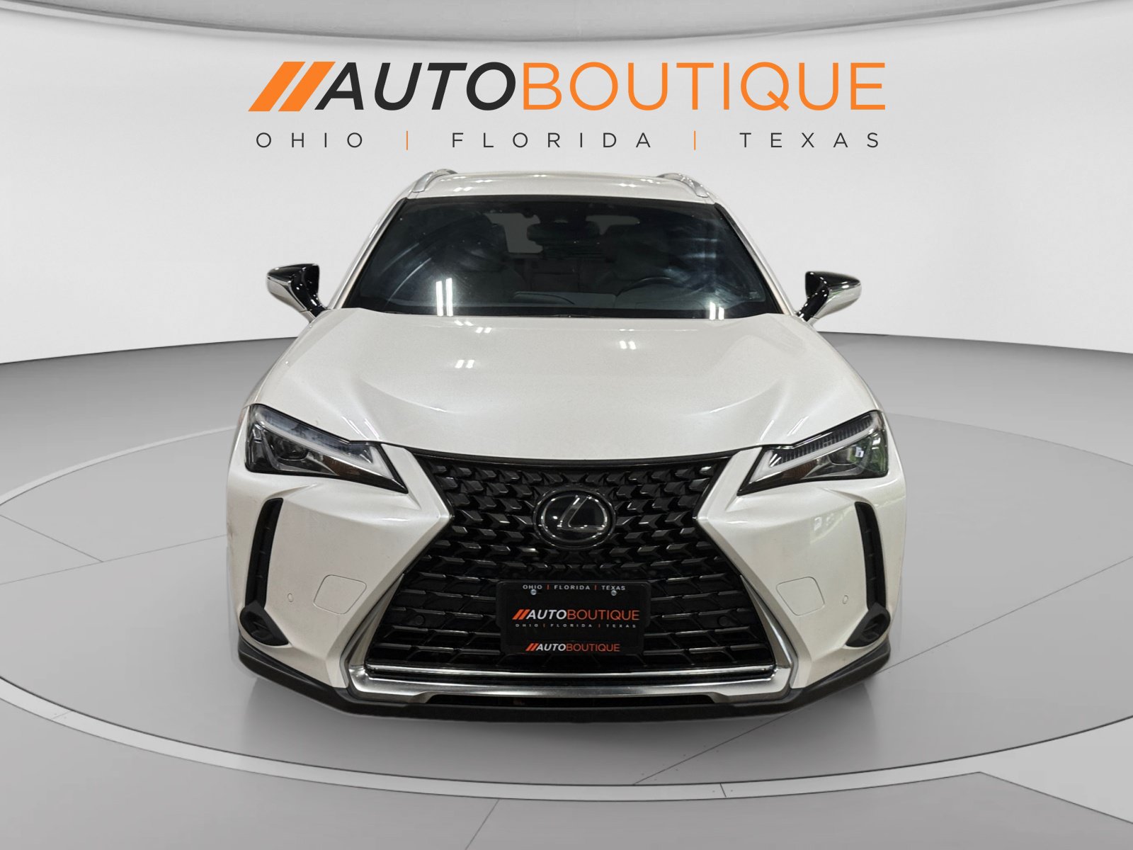 Used 2021 Lexus UX 200 w/ Accessory Package (Z1) FWD image 8