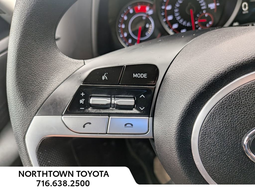 Used 2023 Hyundai Elantra SEL image 26