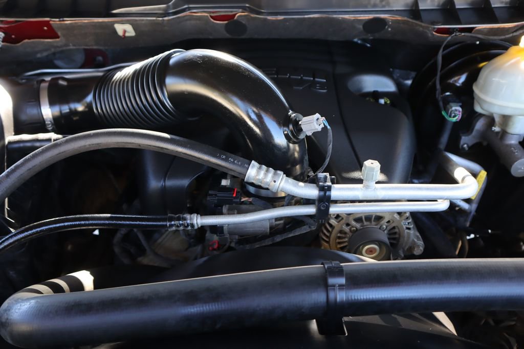 Used 2017 RAM 1500 Laramie image 26