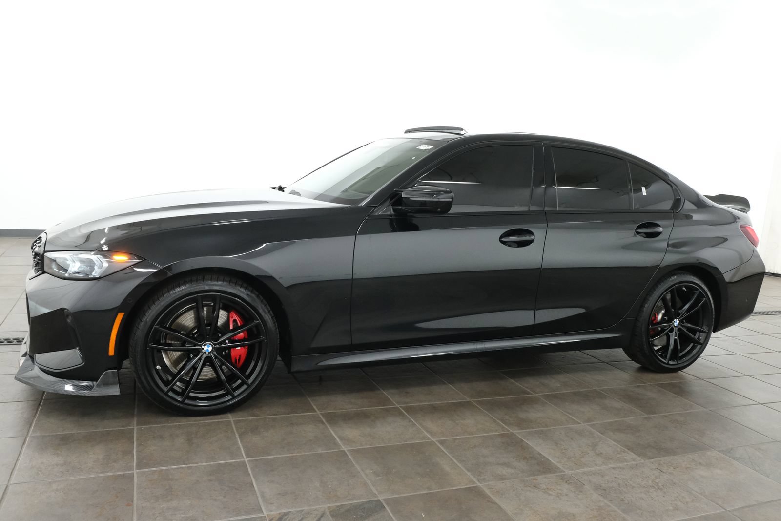 Used 2024 BMW M340i xDrive AWD/4WD image 2
