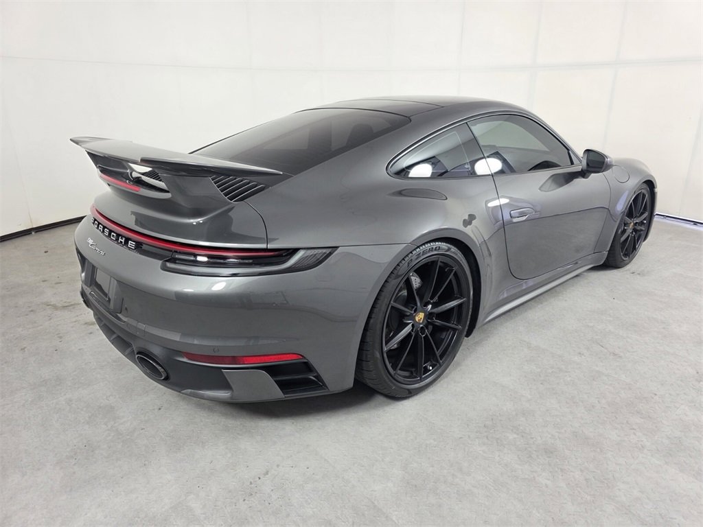 Used 2020 Porsche 911 Carrera image 4
