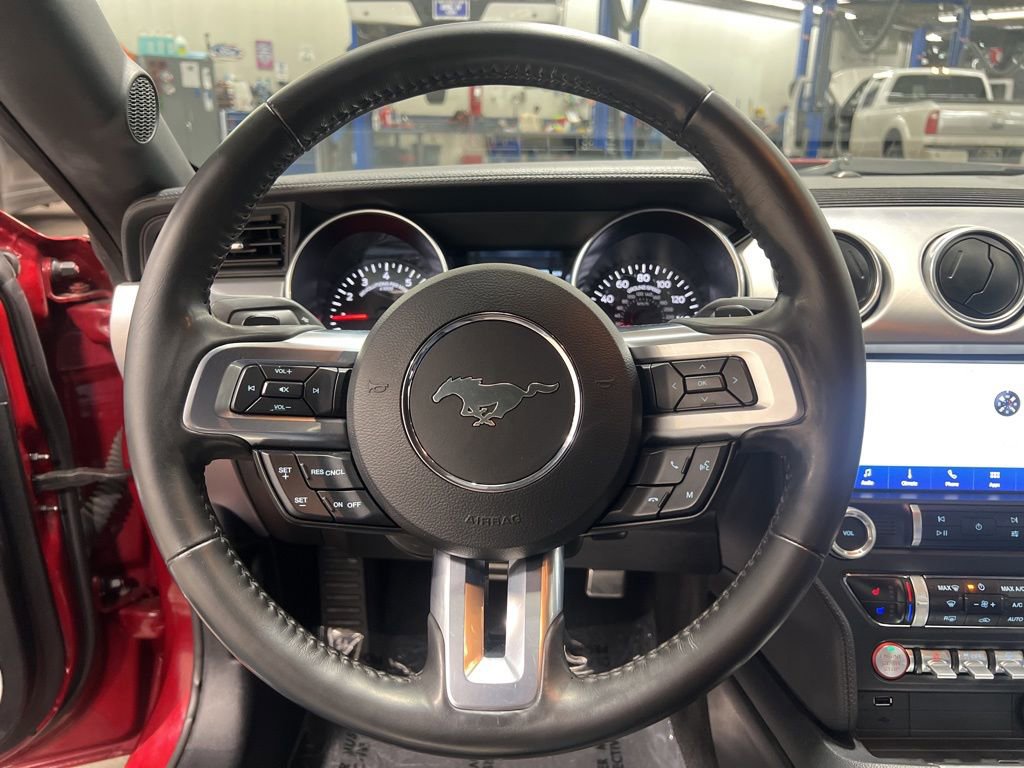 Used 2020 Ford Mustang Premium image 17