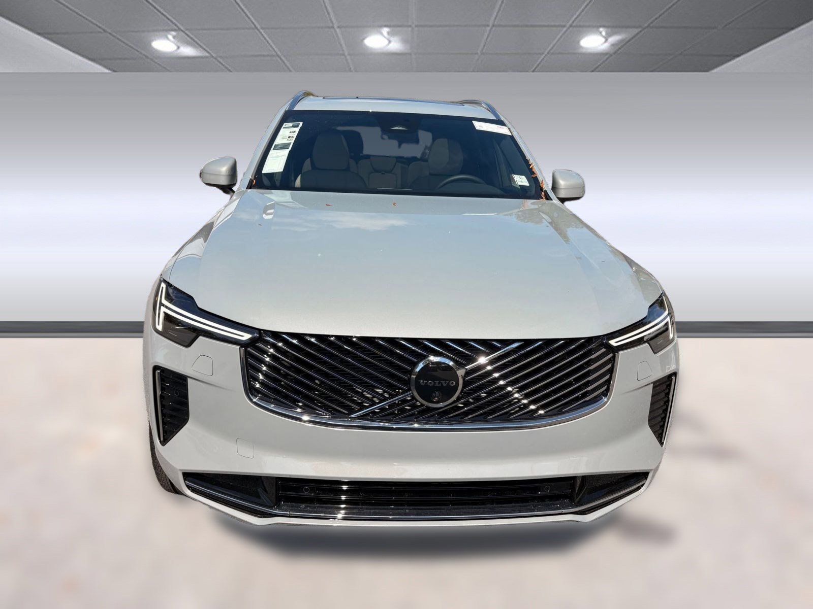 New 2026 Volvo XC90 B6 Plus w/ Protection Package image 6