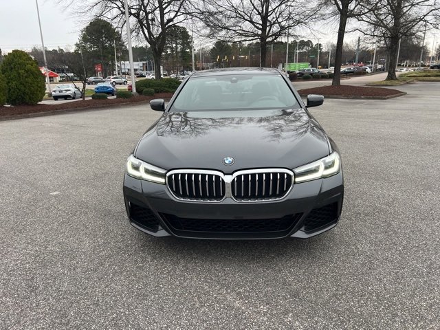 Used 2023 BMW 540i xDrive w/ M Sport Package image 8