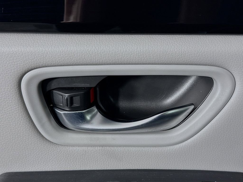 Certified 2023 Honda Pilot LX image 23