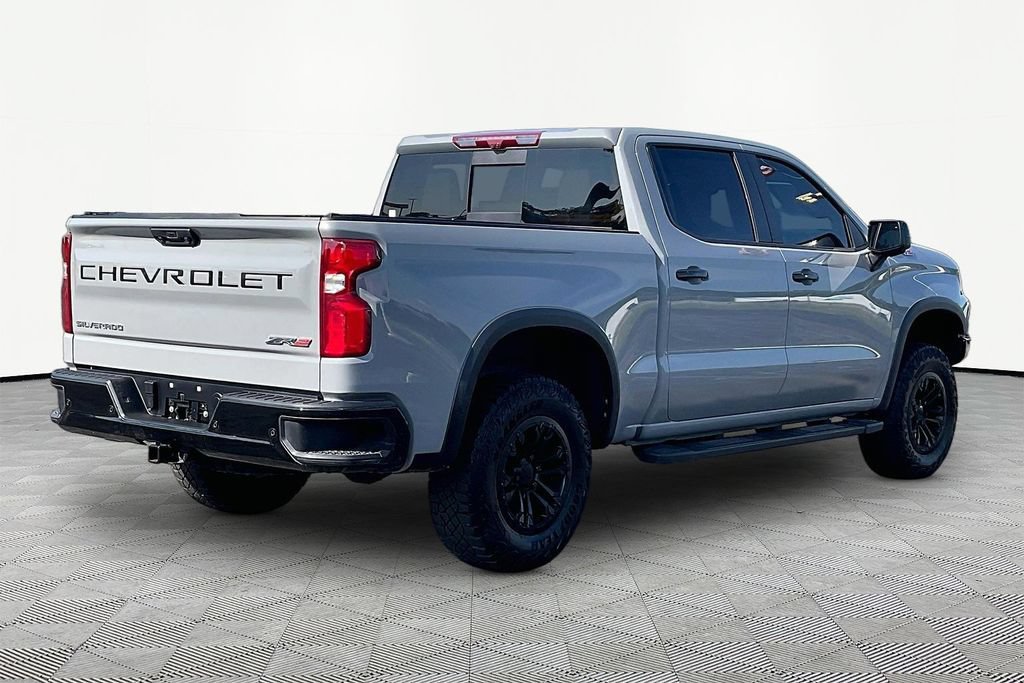 Used 2024 Chevrolet Silverado 1500 ZR2 w/ Technology Package AWD/4WD image 6