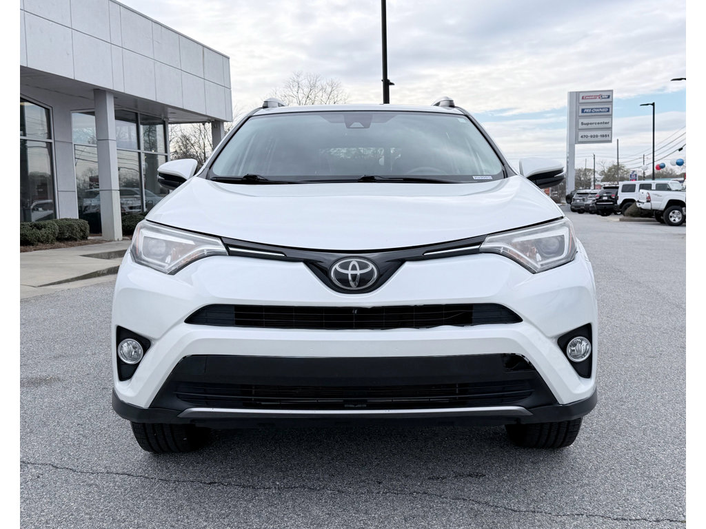 Used 2018 Toyota RAV4 Limited image 3