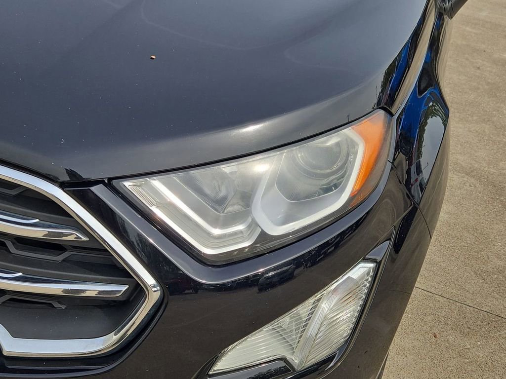 Used 2021 Ford EcoSport Titanium image 10