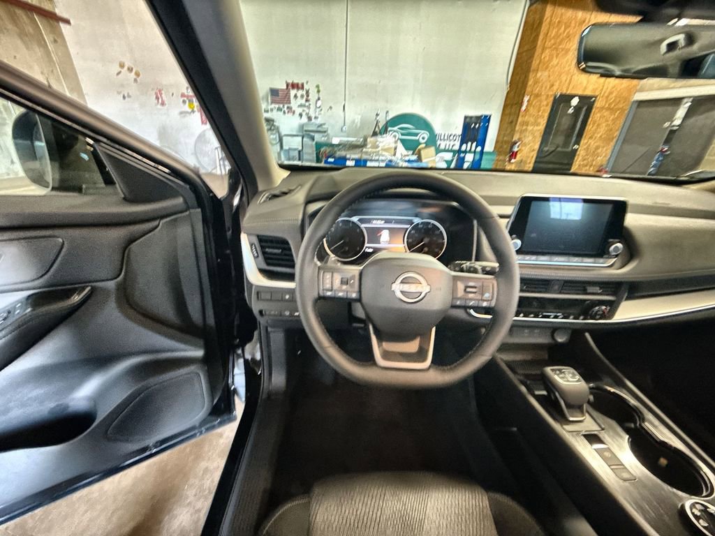 New 2026 Nissan Rogue SV w/ Cold Weather Package AWD/4WD image 11