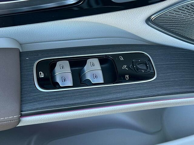 Used 2023 Mercedes-Benz EQS 450+ 4MATIC SUV image 13