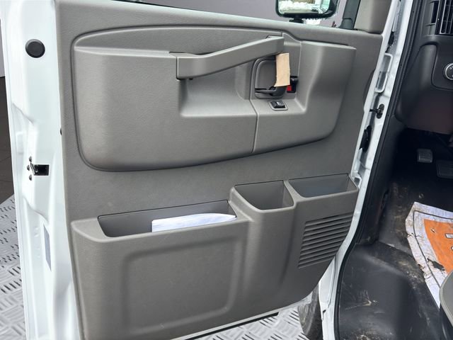 New 2026 GMC Savana 3500 w/ Power Convenience Package RWD image 14