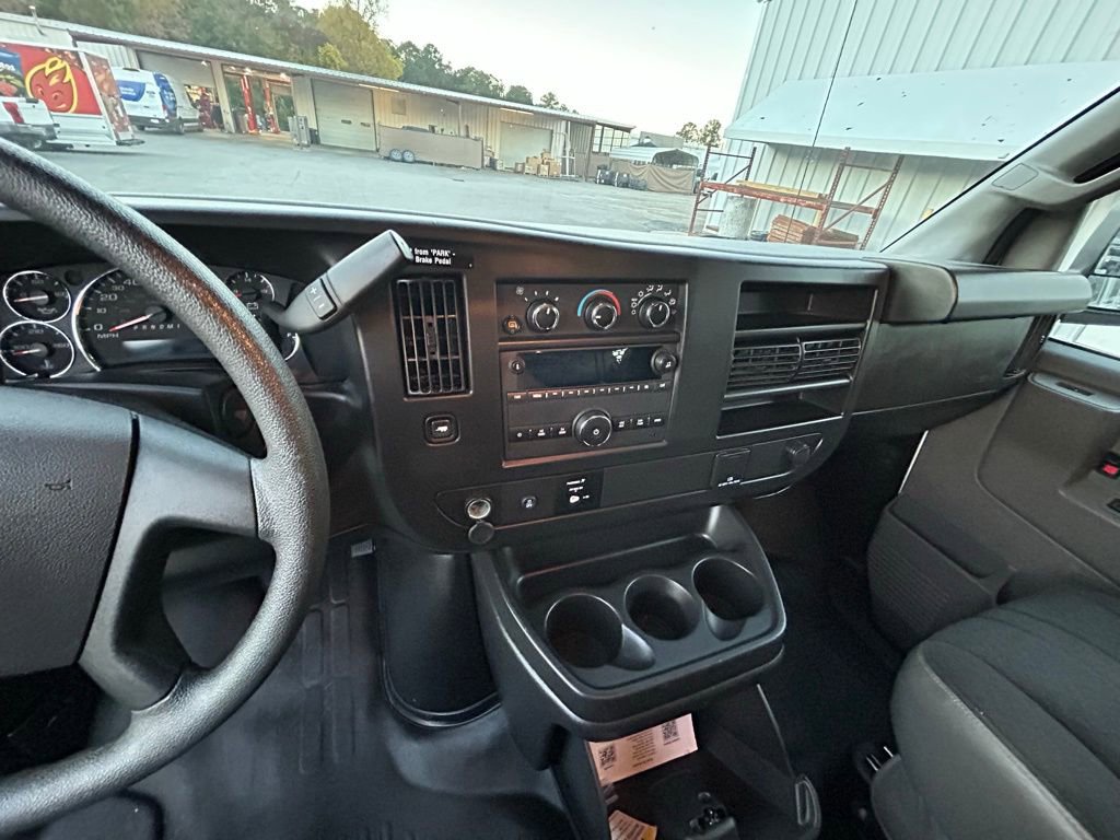 Used 2023 GMC Savana 2500 w/ Driver Convenience Package image 25