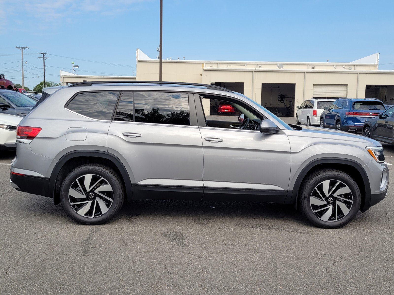 New 2026 Volkswagen Atlas SE video 2