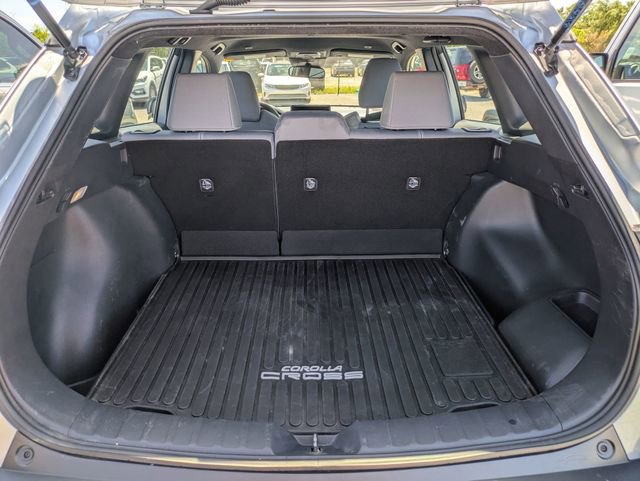 Used 2025 Toyota Corolla Cross AWD Hybrid image 23