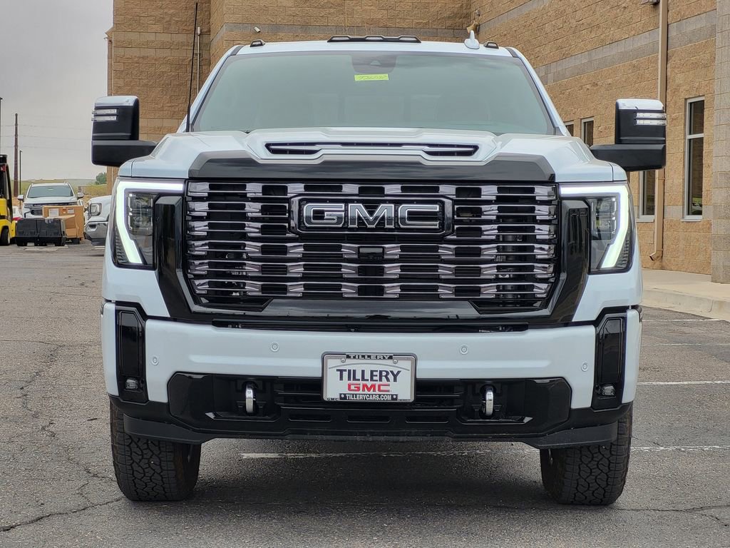 New 2026 GMC Sierra 2500 Denali Ultimate AWD/4WD image 3