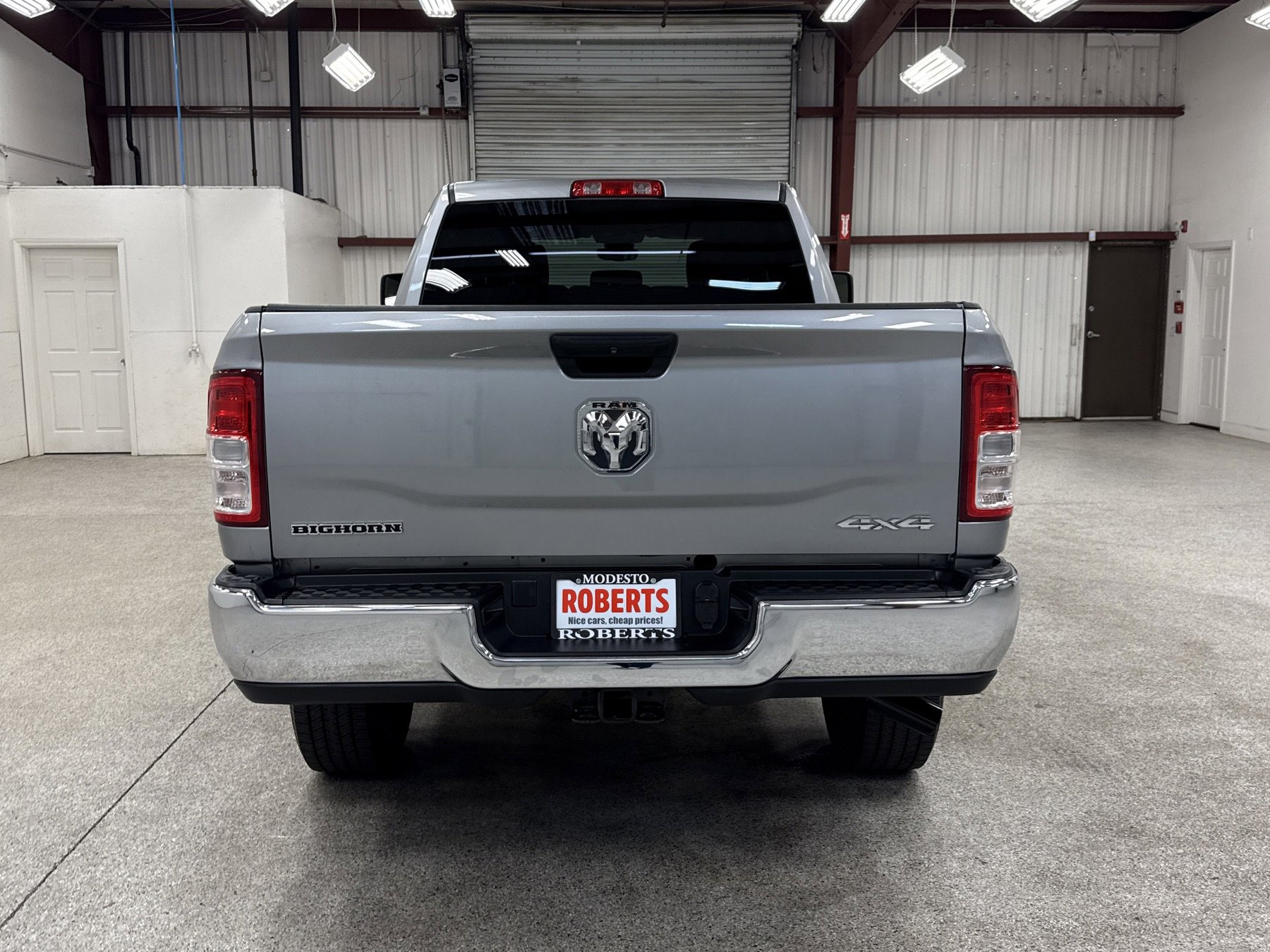 Used 2024 RAM 2500 Big Horn w/ Bed Utility Group image 17