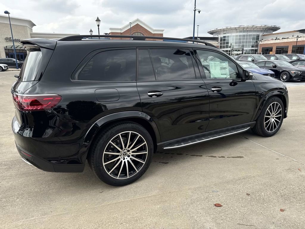 New 2026 Mercedes-Benz GLS 580 4MATIC image 7